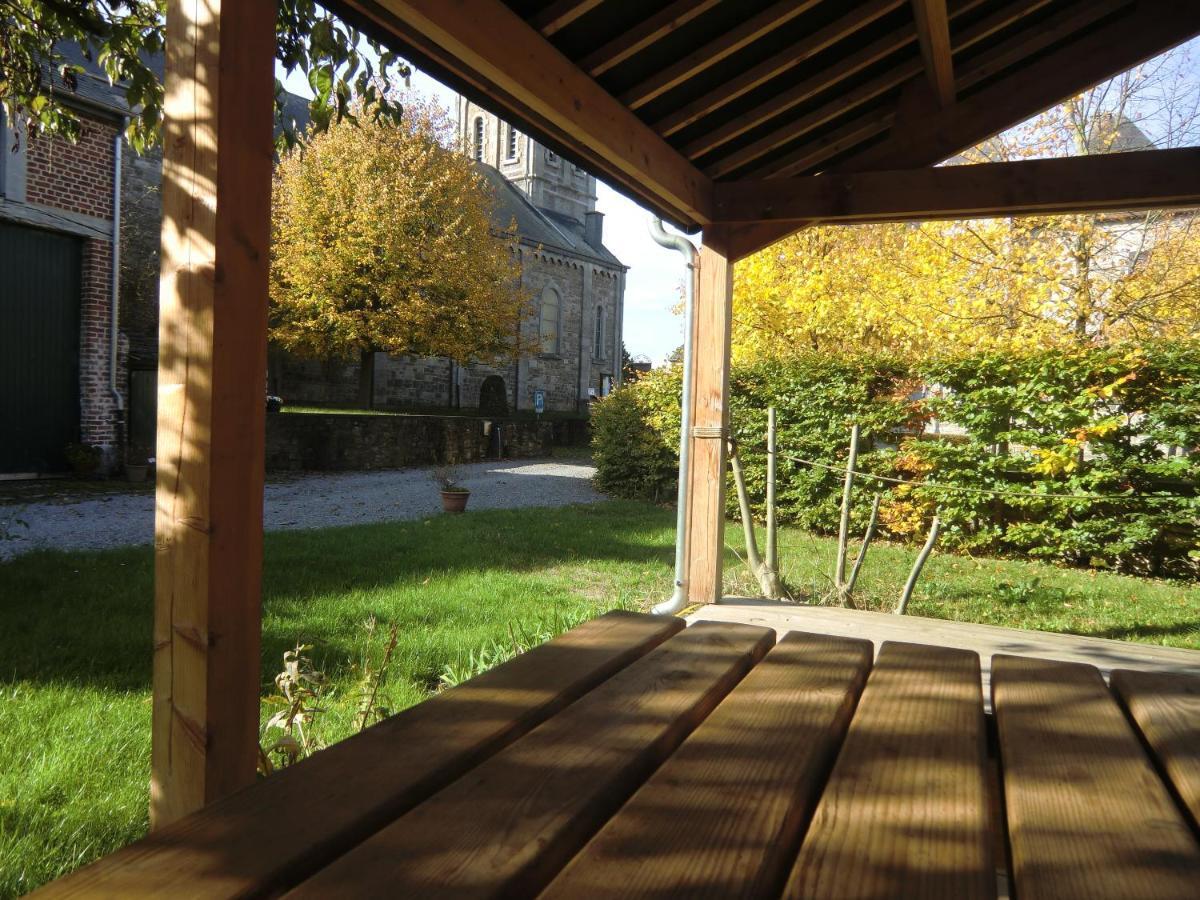 B&B Au Coeur De Villers Luaran gambar